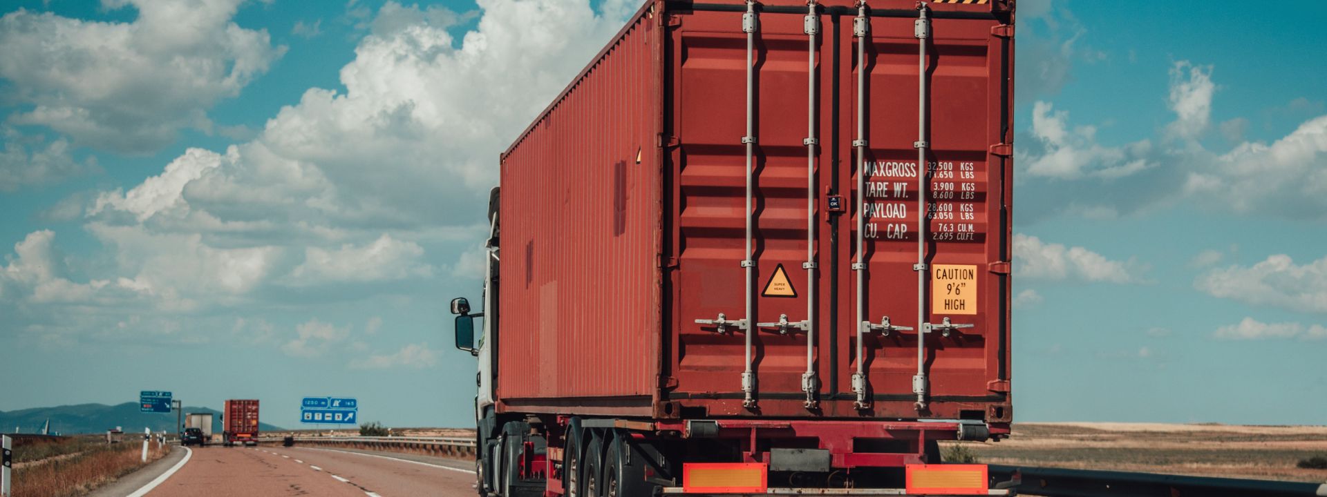 Intermodal Rail vs Intermodal Trucking: What is Right For Your Shipment? Intermodal Rail vs Intermodal Trucking: What is Right For Your Shipment?