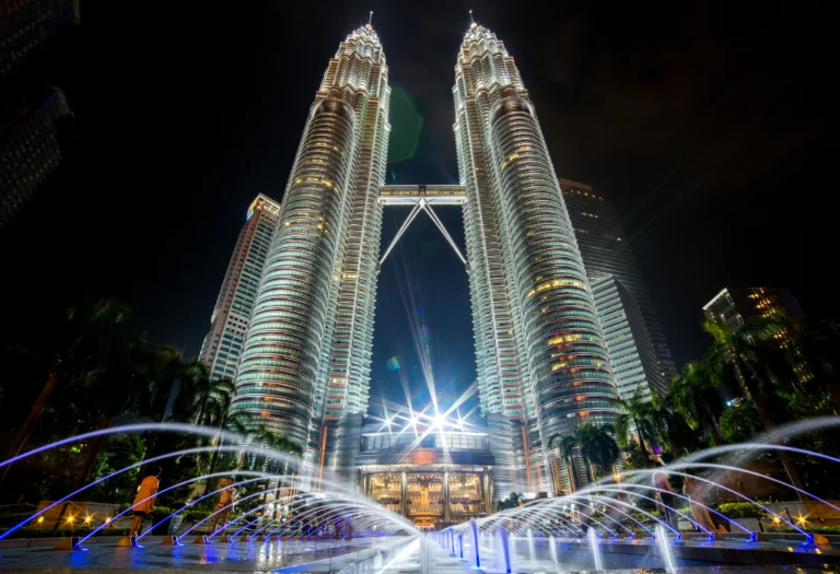 petronas-tower-malaysia-768x525